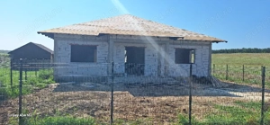 Echipa de meseriasi - imagine 2