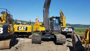 Excavator pe șenile Volvo EC 220 E - imagine 10
