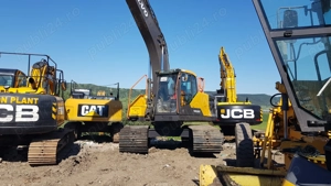 Excavator pe șenile Volvo EC 220 E - imagine 9