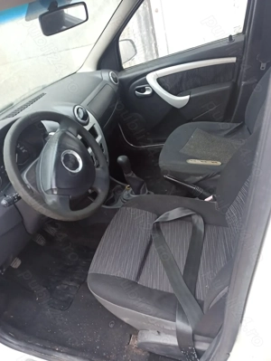 Dacia Logan - imagine 6