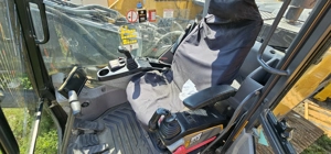  Excavator pe șenile Volvo EC 220 E - imagine 2