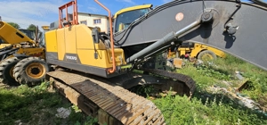  Excavator pe șenile Volvo EC 220 E - imagine 5