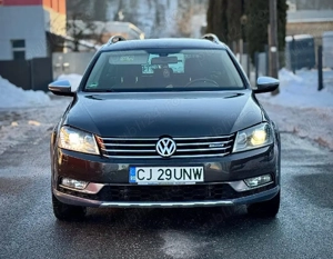 vând Volkswagen Passat alltrack  - imagine 4