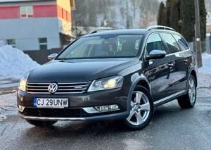 vând Volkswagen Passat alltrack  - imagine 2