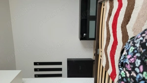 Ofer spre închiriere garsoniera cu loc de parcare 