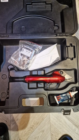 Foarfeca Electrica vita de vie