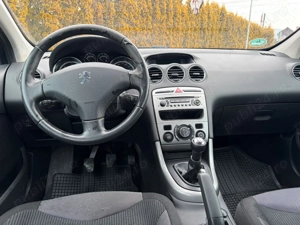 Peugeot 308 - imagine 5