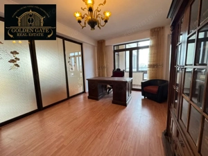 Domenii | 5 Camere | 3 Dormitoare | 3 Bai | 4 Balcoane | Boxa |Parcare - imagine 7