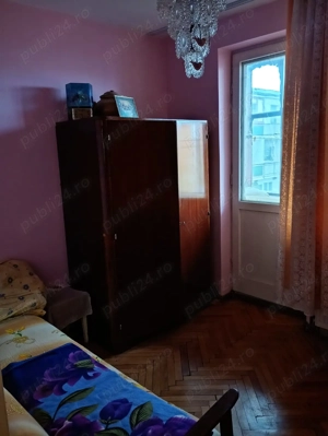 Vând apartament 3 camere, living și boxa - imagine 5