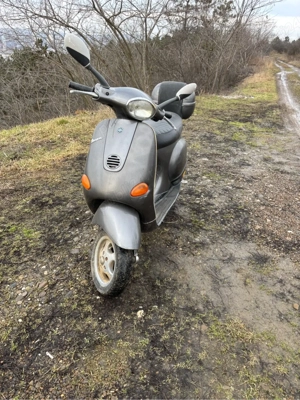 scuter piagio vespa - imagine 4