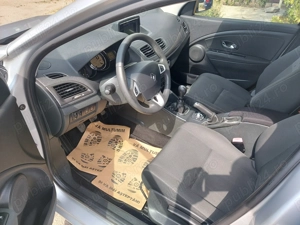 Renault megane 3, motor 1.5 diesel, 110 cp, euro 5. - imagine 5