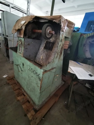 Masini, utilaje si instalatii pentru industria incaltamintei   - imagine 3