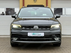 Volkswagen Tiguan R-LINE - 2.0 Bi-TDI   240cp   4x4   DSG   Bord digital   Keyless   Pano   Camera  - imagine 2