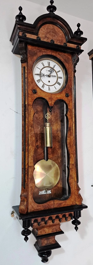 Ceas de perete cu pendul si o greutate  Biedermeier 