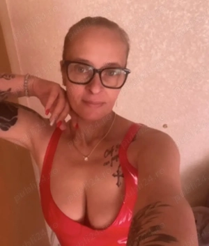 Show web singura sau cuplu 