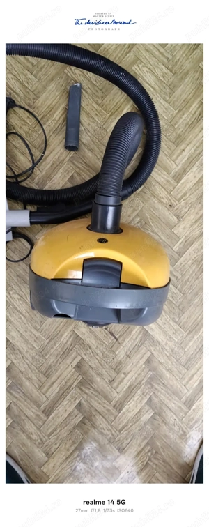 Aspirator foarte puternic 