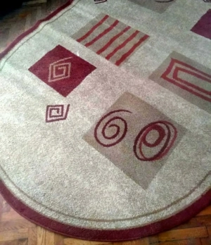 Covor de mari dimensiuni