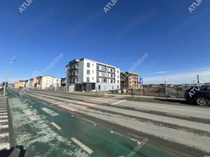 Spatiu comercial in Selimbar 70 mp zona Pictor Brana - imagine 5