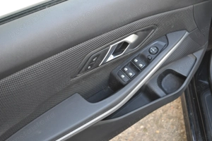 BMW Seria 3 318d Standard 6M T - imagine 7