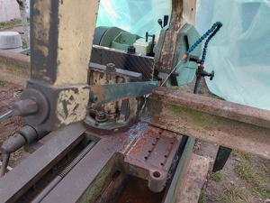 Fierăstrău pentru debitat metal