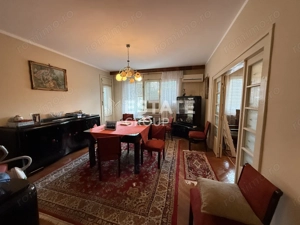 Apartament 4 camare, Punctele Cradinale