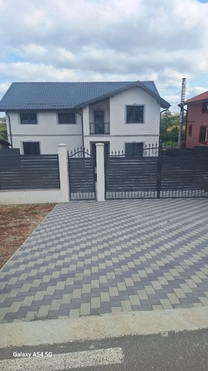 Vand Vila noua in Horia ,630 mp teren ,182.000 euro neg  - imagine 16