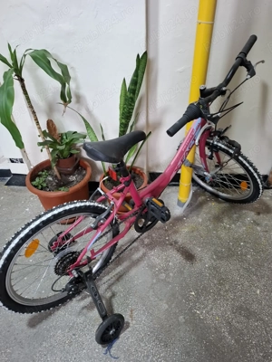 Bicicleta de fetite 9-12 ani - imagine 6