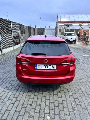 Ople Astra Sports Tourer 1.2 - imagine 5