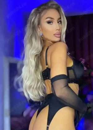 Buna sunt noua in orasul tau     te astept     