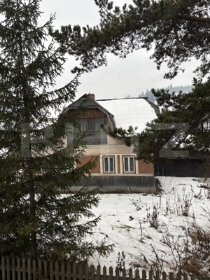 Casă de vânzare în Poiana Stampei