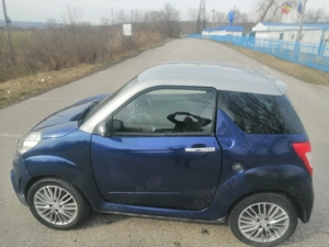 Ligier JS 500 proprietqr se conduce la 16 ani - imagine 2