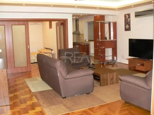 Apartament 3 camere, zona Nordului