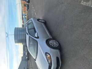 Volkswagen Golf 6, an 2010 - imagine 2