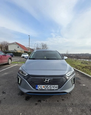 Hyundai ioniq Full Hybrid - imagine 4