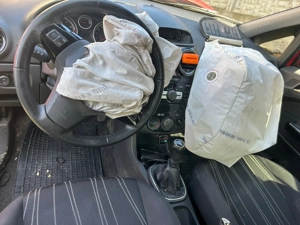 Vand Opel Corsa D avariat. Primul venit, primul servit.  - imagine 3