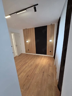 Vand Apart 4 Cam Decomandat et 2 Ultracentral ,Lux 106.000 euro 