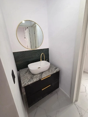 Vand Apart cu 4 cam et 2 ,Ultracentral ,89.500 euro neg  - imagine 2