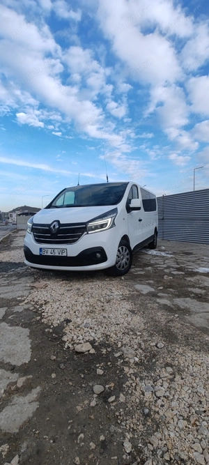 Renault Trafic 8+1 - imagine 2