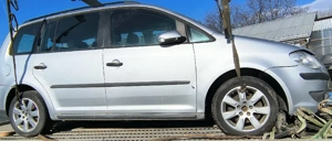 VW Touran benzina si gaz din fabrica, neînmatriculat - imagine 3