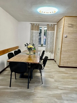 VILA CARTIER ZAMORA//BUSTENI - imagine 17