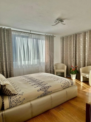 VILA CARTIER ZAMORA//BUSTENI - imagine 9