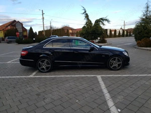 Mercedes Benz E220 Avant-Garde 2.2L Negociabil 214.546 km - imagine 3