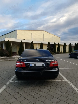 Mercedes Benz E220 Avant-Garde 2.2L Negociabil 214.546 km - imagine 4