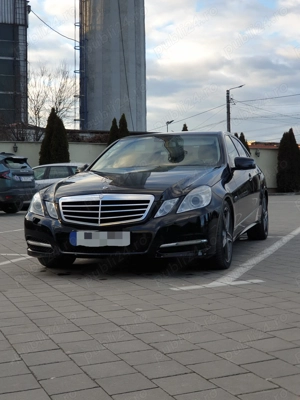 Mercedes Benz E220 Avant-Garde 2.2L Negociabil 214.546 km