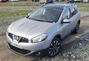 Nissan Qashqai Panoramic 7 locuri