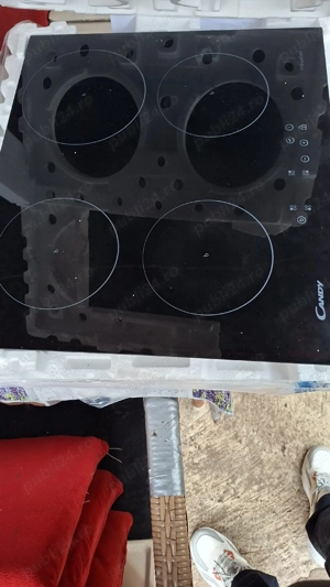 se vinde o plită pe inducție 