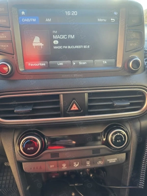 Hyundai Kona SUV benzină 2019 - imagine 7