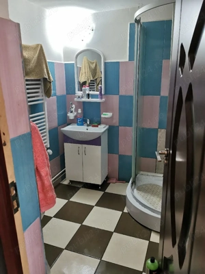 Proprietar vând casă la sat  - imagine 3