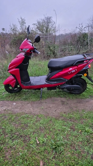 scuter 25 km h  - imagine 3