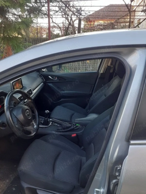 vand mazda 3 - imagine 3